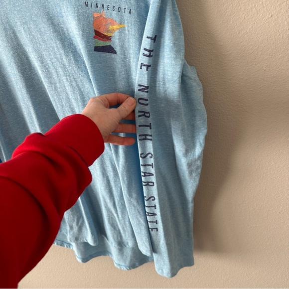 State of Mine Light Blue V-Neck Long Sleeve Minnesota Tee Size Medium Women’s - Picture 7 of 12